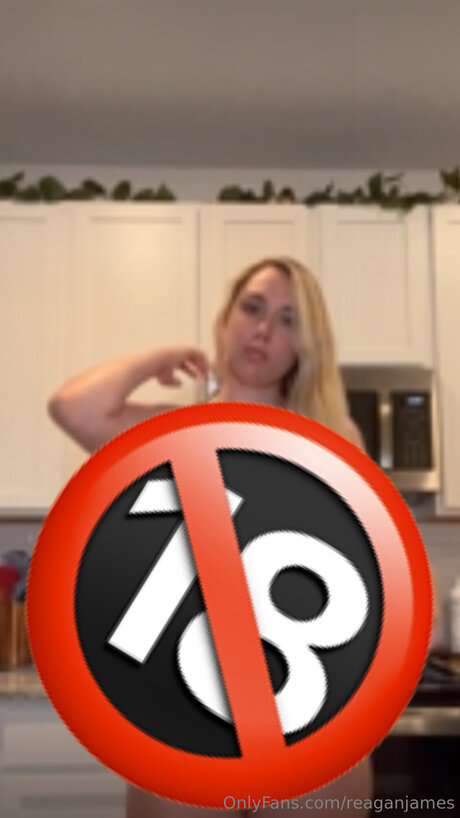 Nagie wyciekłe zdjęcie OnlyFans od Reaganjames