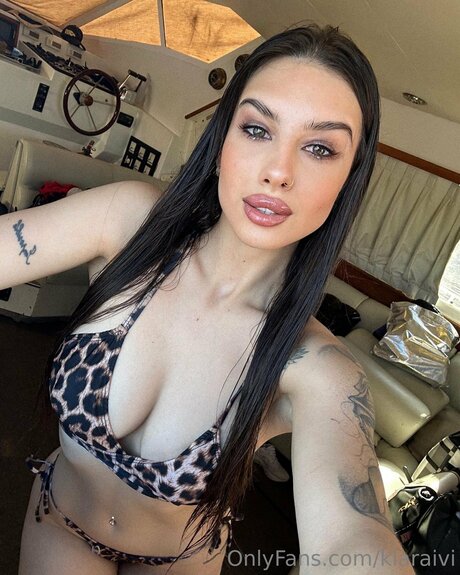 Nagie wyciekłe zdjęcie OnlyFans od Iveychiara