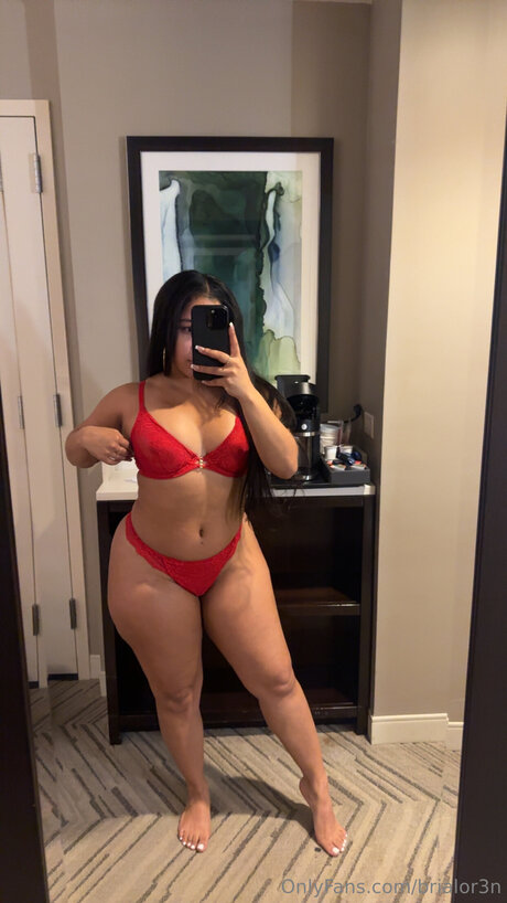 Nagie wyciekłe zdjęcie OnlyFans od Brialor3n