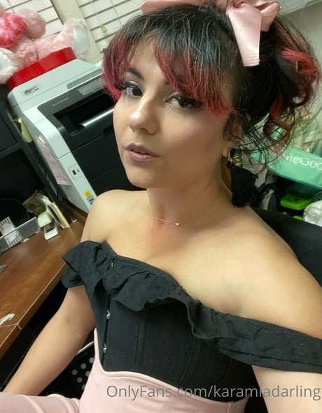 Nagie wyciekłe zdjęcie OnlyFans od Karamia Darling
