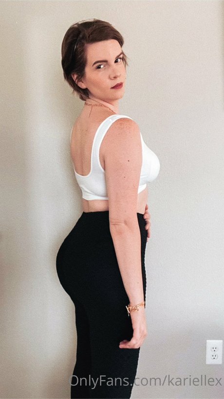 Nagie wyciekłe zdjęcie OnlyFans od Kariellex