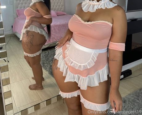 Nagie wyciekłe zdjęcie OnlyFans od Angie Acosta
