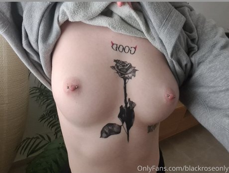Nagie wyciekłe zdjęcie OnlyFans od Velnick