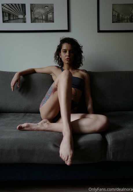 Nagie wyciekłe zdjęcie OnlyFans od Dilnora