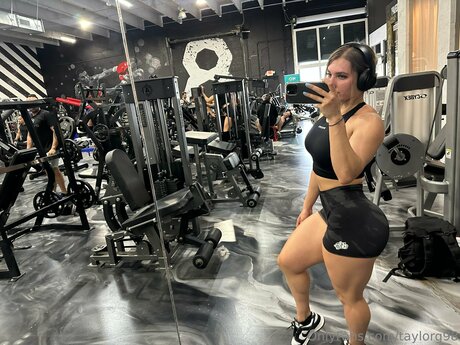 Nagie wyciekłe zdjęcie OnlyFans od Taylorg98