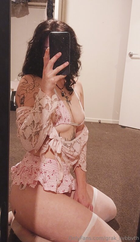 Nagie wyciekłe zdjęcie OnlyFans od Grak Svbbvth
