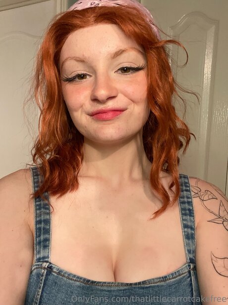 Nagie wyciekłe zdjęcie OnlyFans od Thatlittlecarrotcakefree