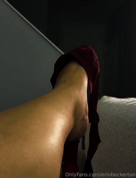 Nagie wyciekłe zdjęcie OnlyFans od Erinbeckerton