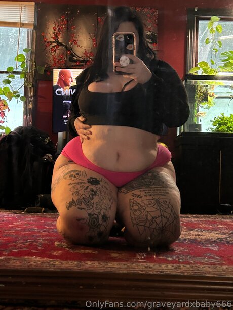 Nagie wyciekłe zdjęcie OnlyFans od Graveyardxbaby666