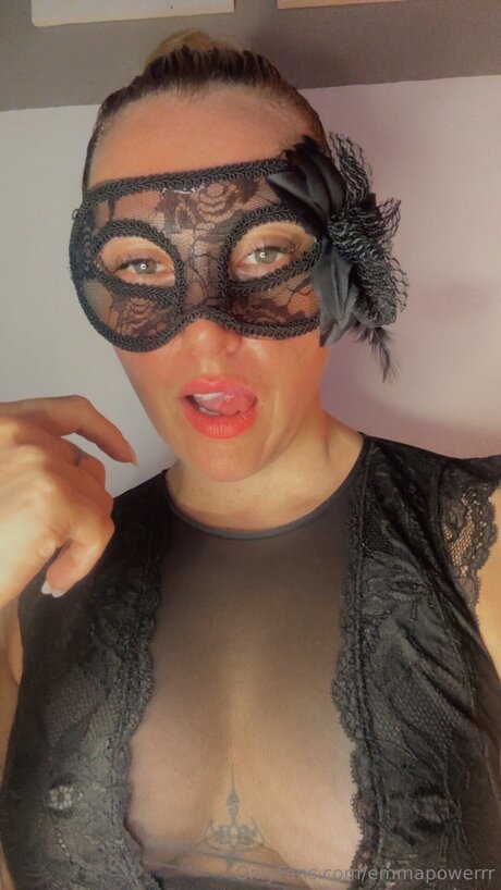 Nagie wyciekłe zdjęcie OnlyFans od Emmapowerrr