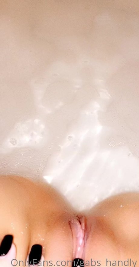 Nagie wyciekłe zdjęcie OnlyFans od Gabs Handly