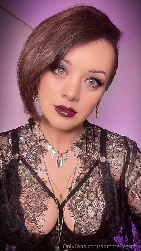 Nagie wyciekłe zdjęcie OnlyFans od Domme Vesper