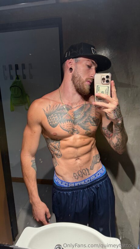 Nagie wyciekłe zdjęcie OnlyFans od Quimeytattooer