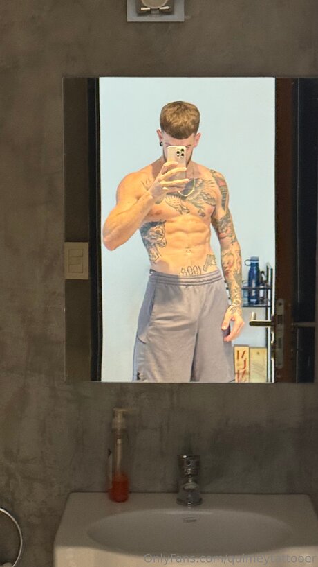 Nagie wyciekłe zdjęcie OnlyFans od Quimeytattooer