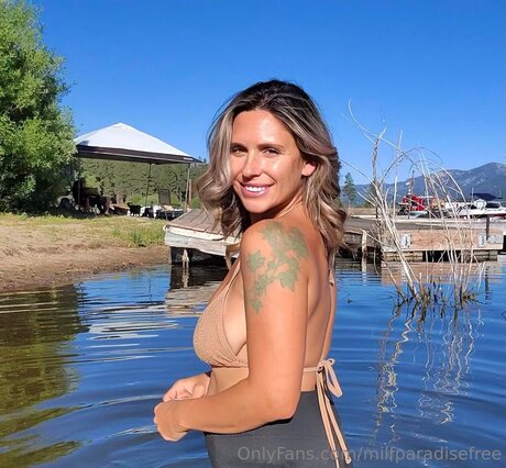 Nagie wyciekłe zdjęcie OnlyFans od Milfparadisefree