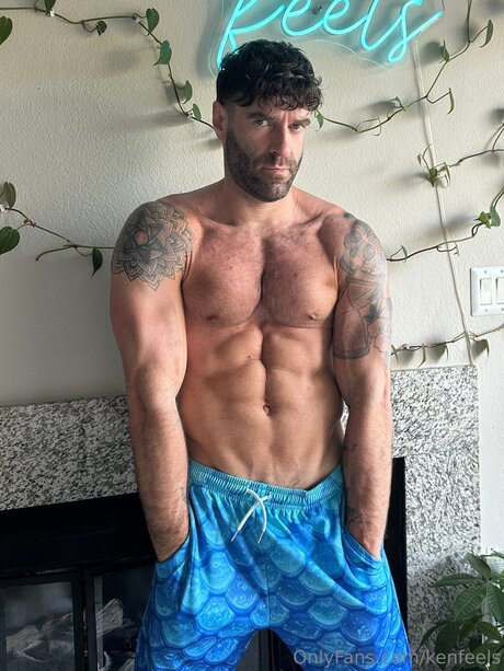 Nagie wyciekłe zdjęcie OnlyFans od Kenfeels