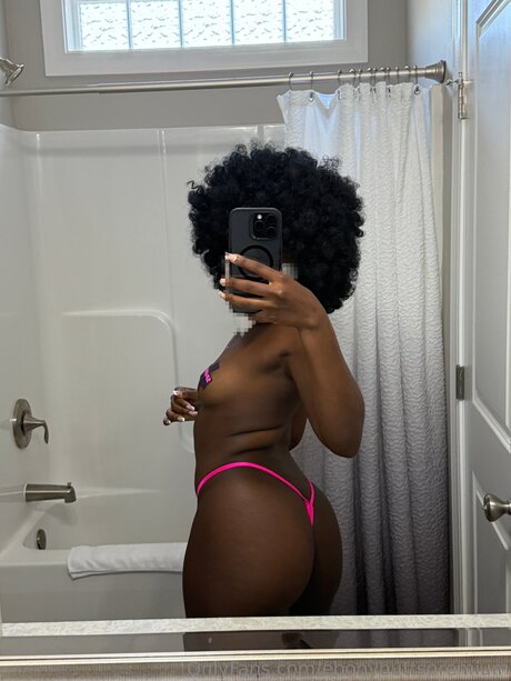 Ebonybuttspremium