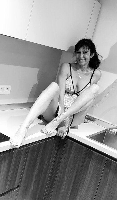 Nagie wyciekłe zdjęcie OnlyFans od Lilijolie