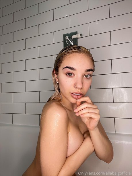 Nagie wyciekłe zdjęcie OnlyFans od Ella Baig