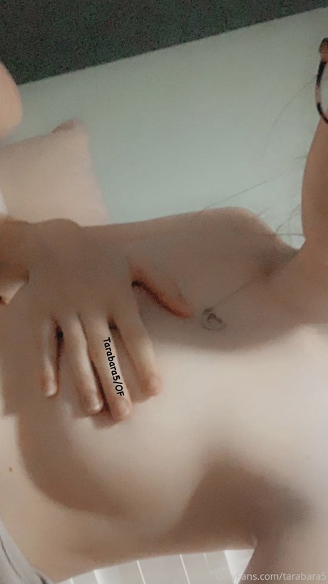 Nagie wyciekłe zdjęcie OnlyFans od Brown Hair And Freckles Asmr