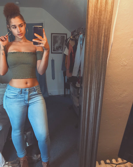 Nagie wyciekłe zdjęcie OnlyFans od Janae Girard
