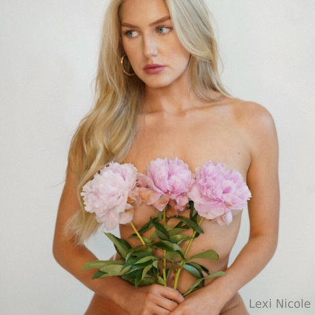 Nagie wyciekłe zdjęcie OnlyFans od Lexi Nicole