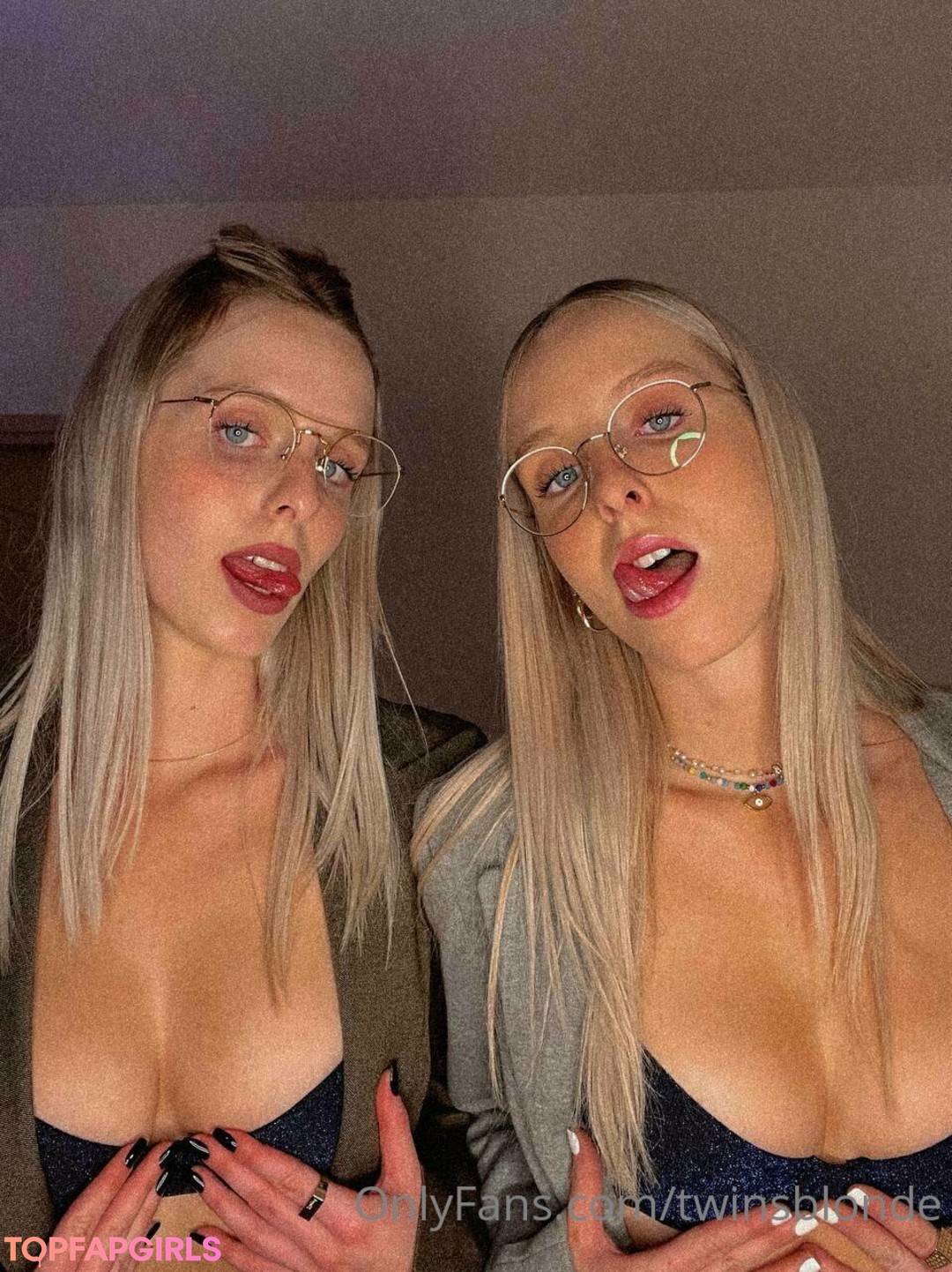 Nagie wyciekłe zdjęcie OnlyFans od Onlytwinz #139