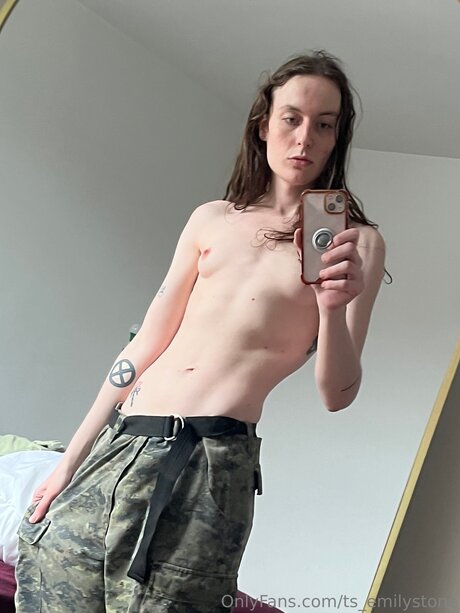 Nagie wyciekłe zdjęcie OnlyFans od Ts Emilystone