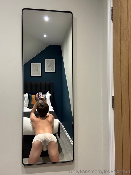 Nagie wyciekłe zdjęcie OnlyFans od Levygoth69
