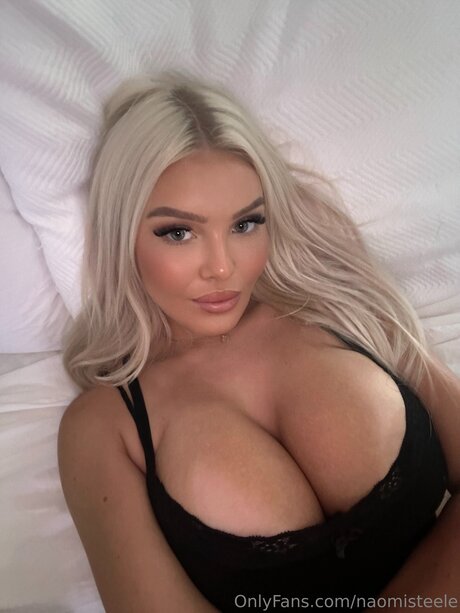 Naomisteele