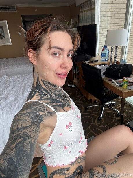 Nagie wyciekłe zdjęcie OnlyFans od Thedesperateone