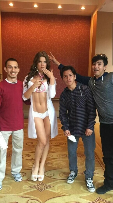 Amanda Cerny