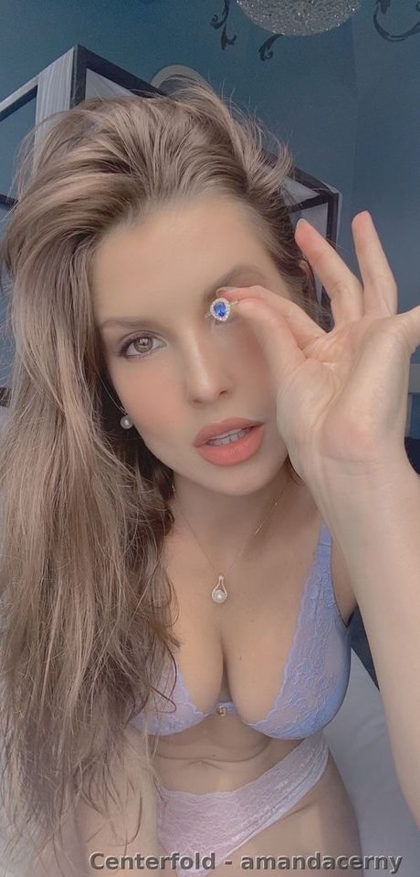Amanda Cerny