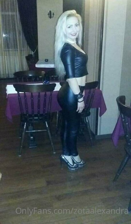 Nagie wyciekłe zdjęcie OnlyFans od Zotaalexandra