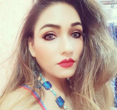 Nagie wyciekłe zdjęcie OnlyFans od Zoya Rathore