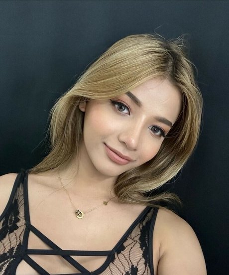 Nagie wyciekłe zdjęcie OnlyFans od Zuguszyx