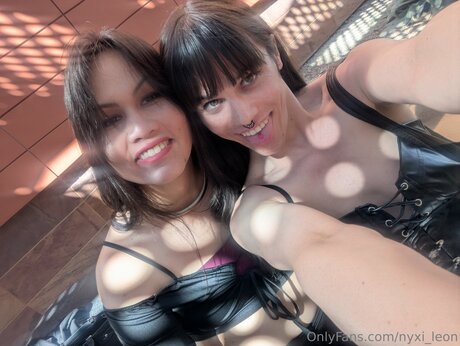 Nyxi Leon