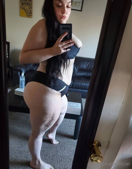 Nagie wyciekłe zdjęcie OnlyFans od Daisymayofficial