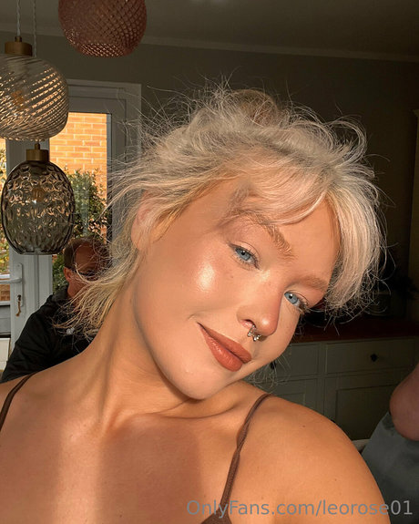 Nagie wyciekłe zdjęcie OnlyFans od Leo Rose