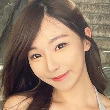 Nagie wyciekłe zdjęcie OnlyFans od Zoe So