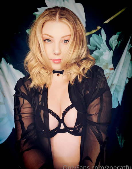 Nagie wyciekłe zdjęcie OnlyFans od Zoecatfu