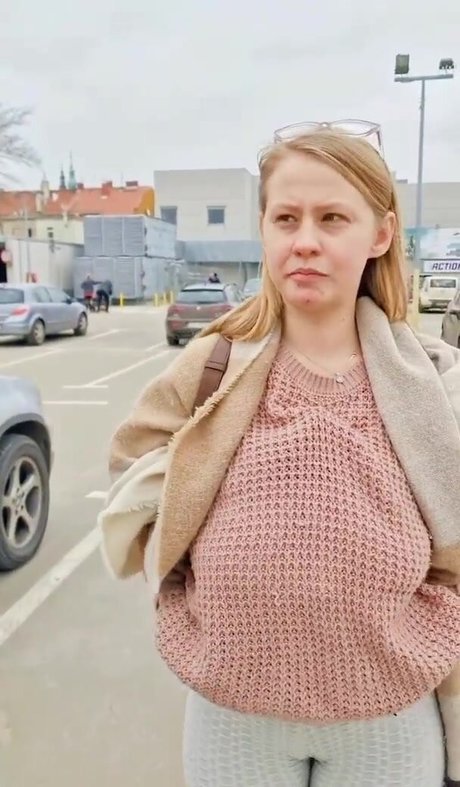 Nagie wyciekłe zdjęcie OnlyFans od Pola Rainbow