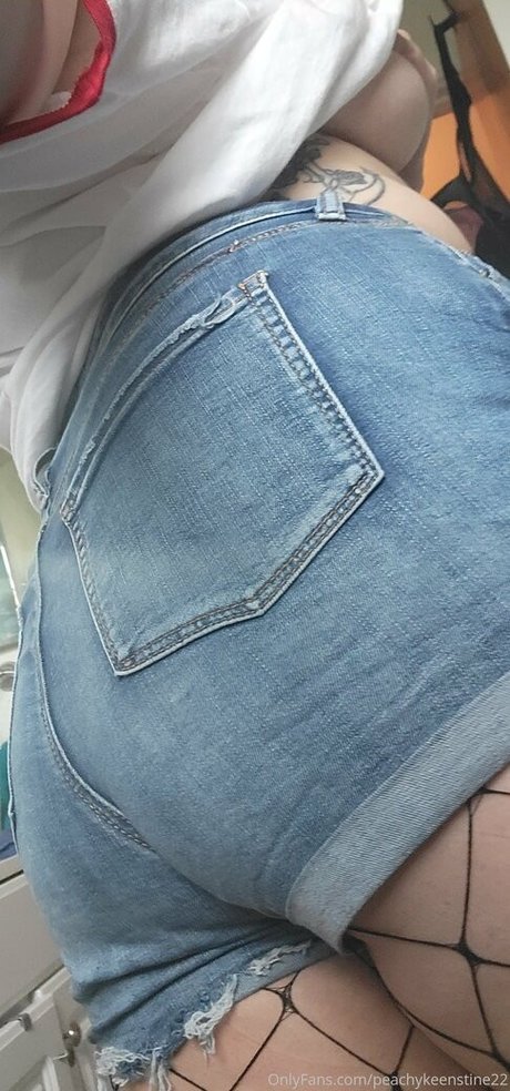 Nagie wyciekłe zdjęcie OnlyFans od Peachykeenstine22