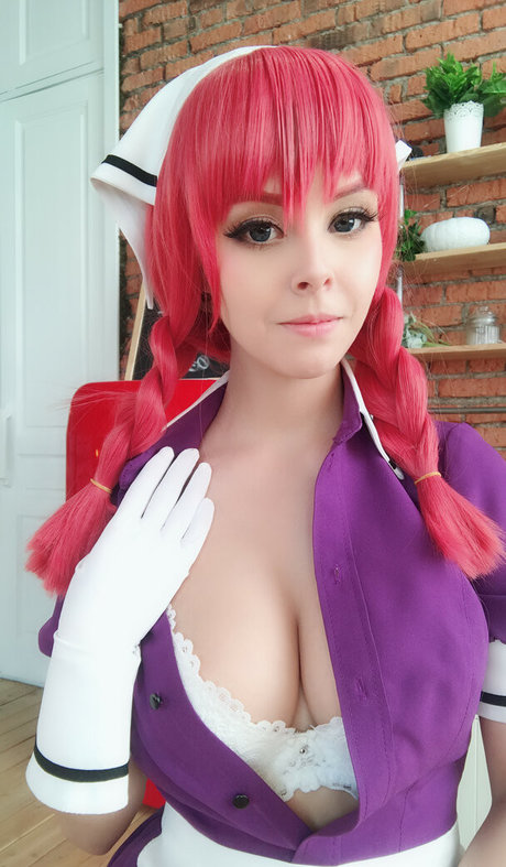 Helly Valentine