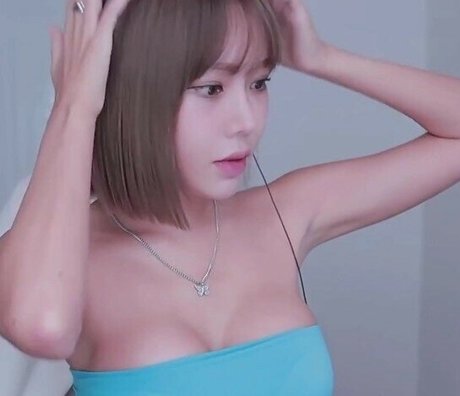 Nagie wyciekłe zdjęcie OnlyFans od Yoon Chae Ah