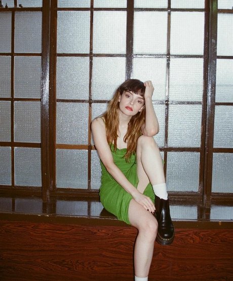 Nagie wyciekłe zdjęcie OnlyFans od Lauren Mayberry