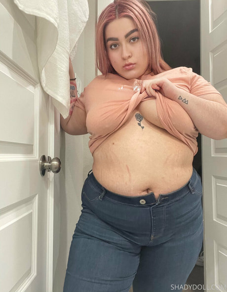 Nagie wyciekłe zdjęcie OnlyFans od Shadydoll