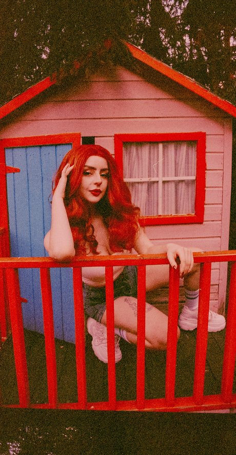 Nagie wyciekłe zdjęcie OnlyFans od Cherrievelvet Cherrie