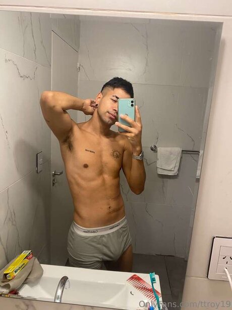 Ttroy19