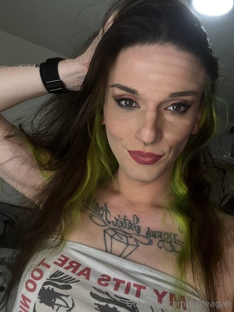 Nagie wyciekłe zdjęcie OnlyFans od Tsmeagan